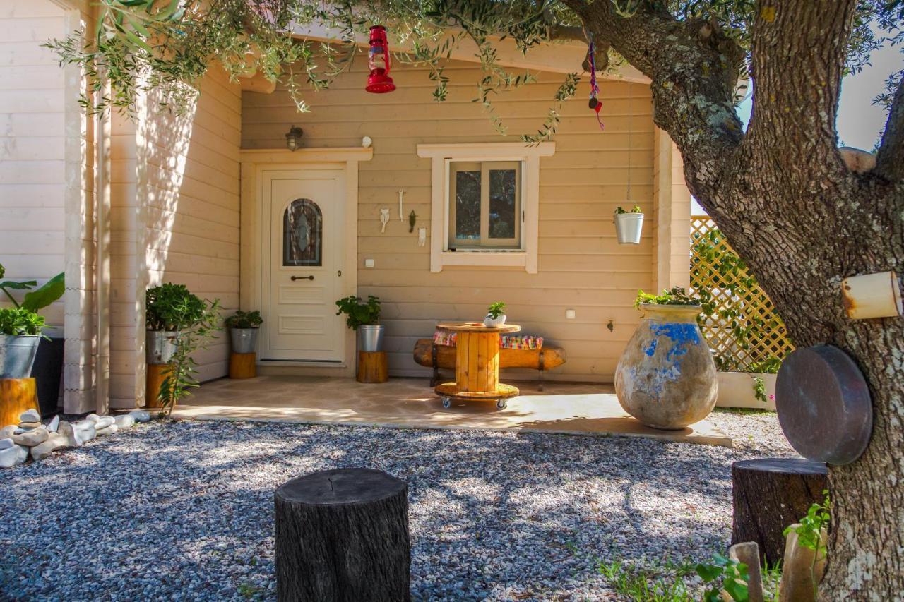 Driftwood Villa Karavádhos Екстериор снимка