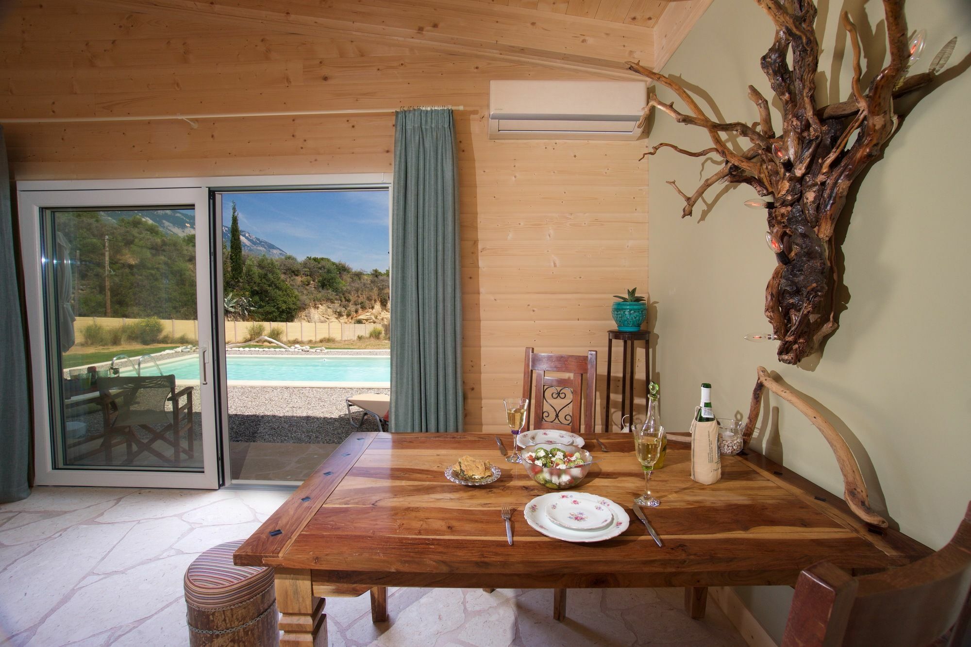 Driftwood Villa Karavádhos Екстериор снимка
