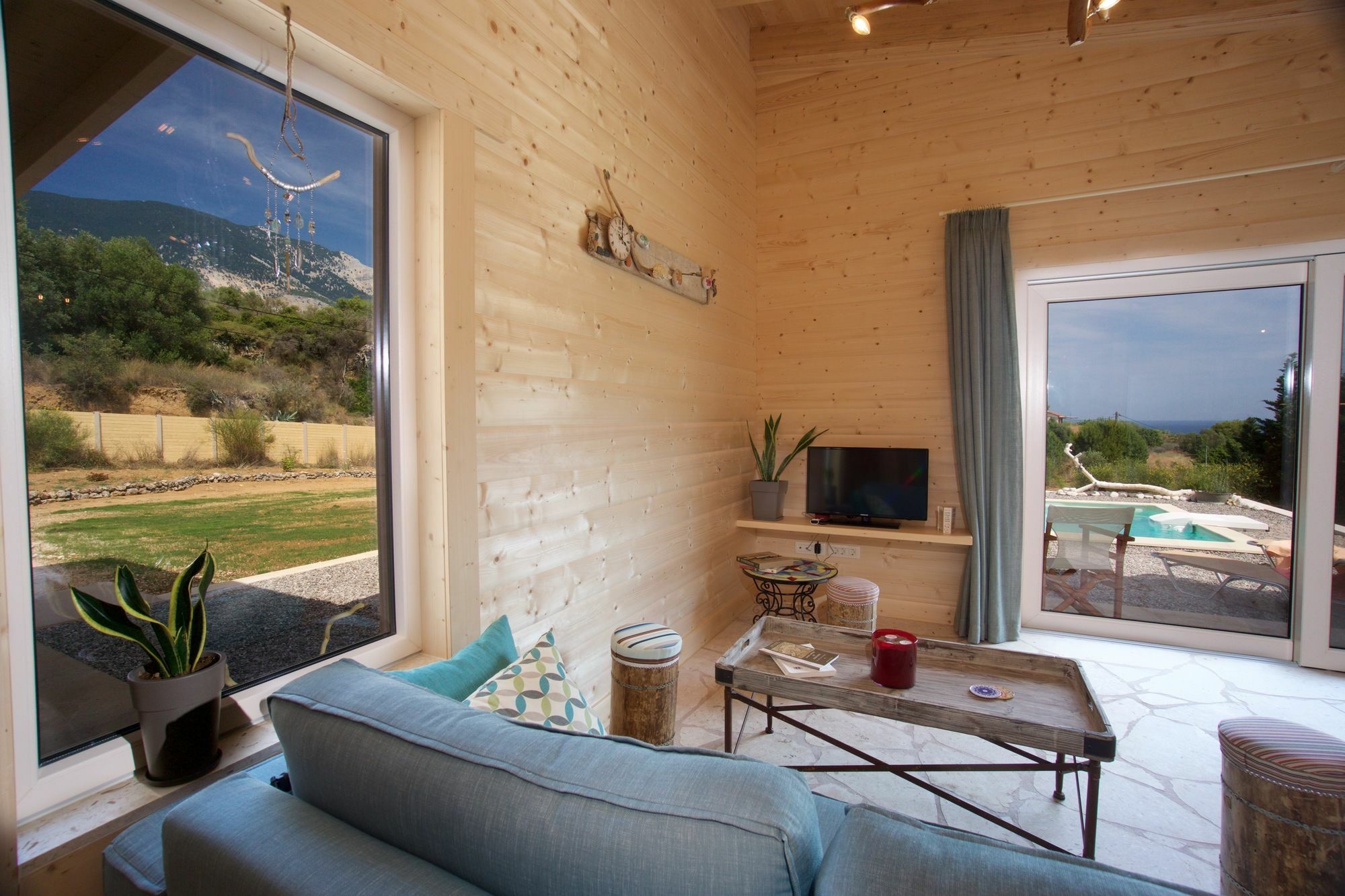 Driftwood Villa Karavádhos Екстериор снимка